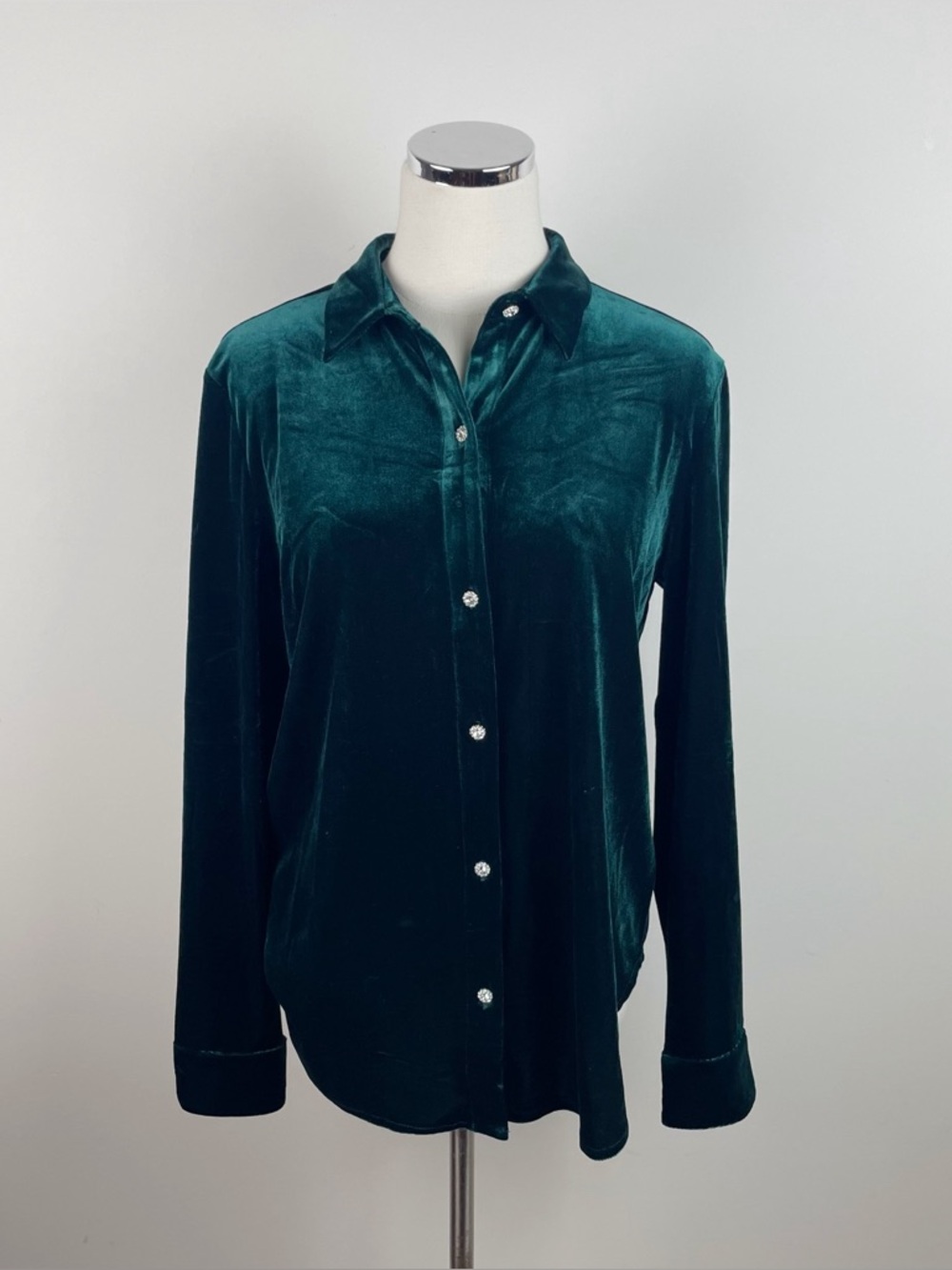 CeCe Solid Green Velvet Long Sleeve Collared Button Down Blouse Top Women